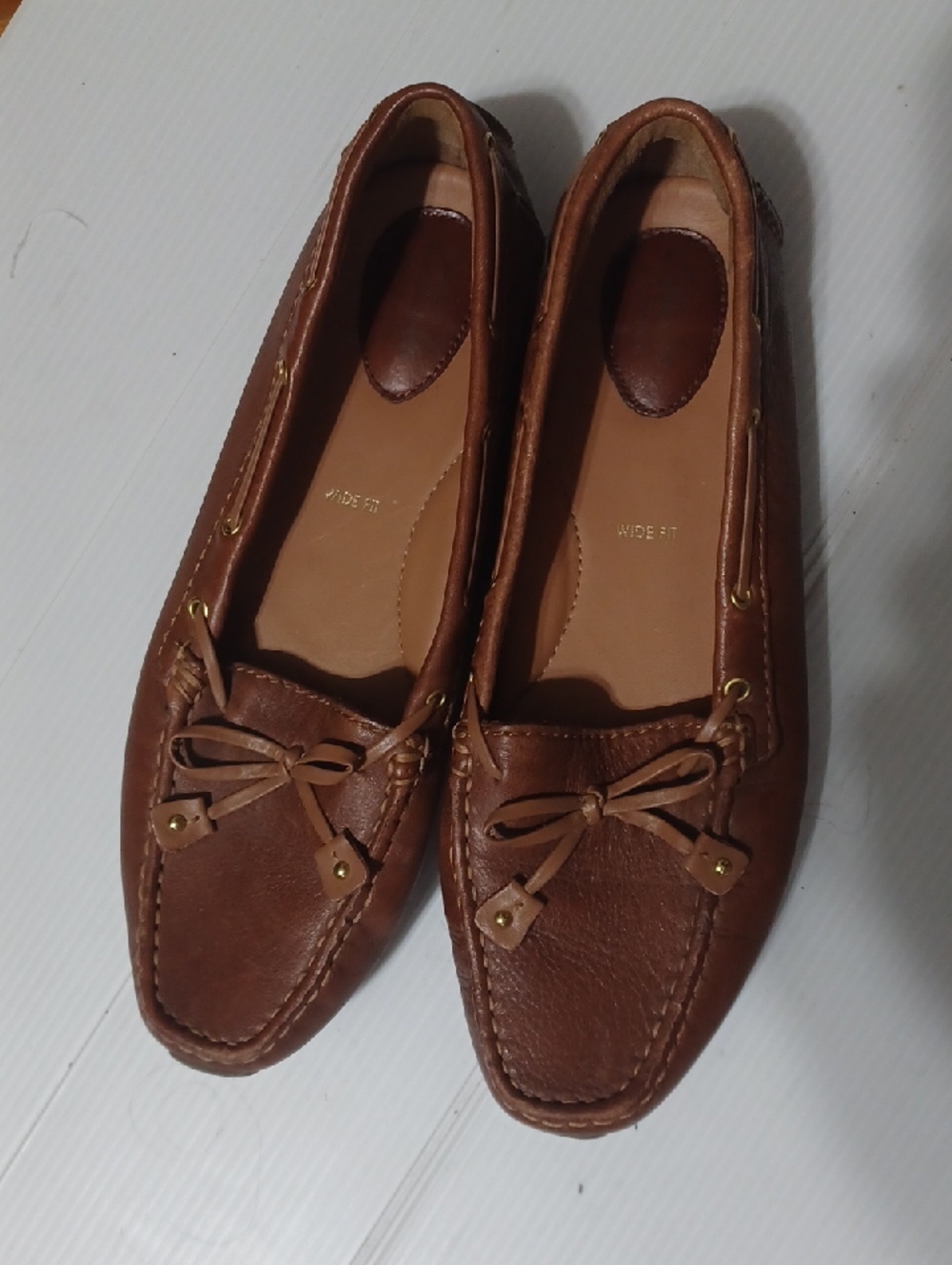 Clarks Women Loafers. Dunbar Brown Cognac Leather Driving/ Walking Shoes Sz 7.5W